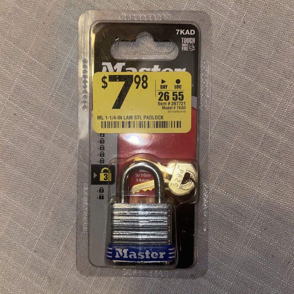 Master Lock Outdoor Padlock w/ 2‎ Keys (7KAD) Key Code P826